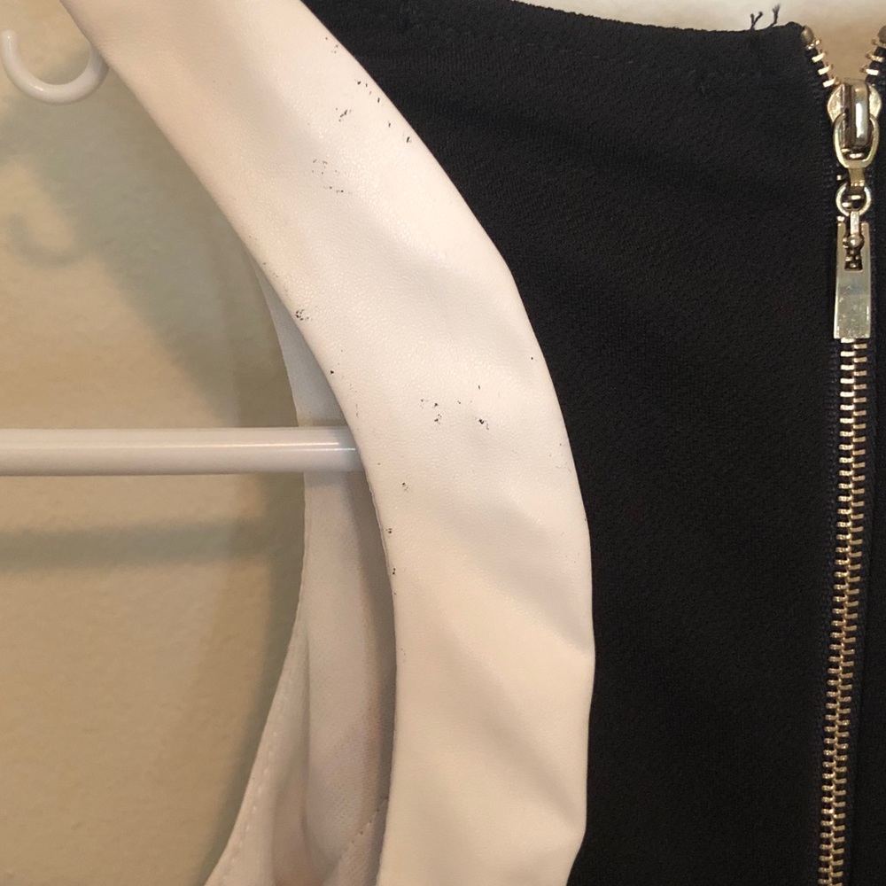 Dress - Picture 4 of 5
